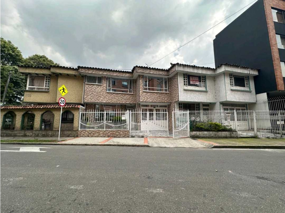 VENDO CASA EN QUINTA PAREDES BOGOTA