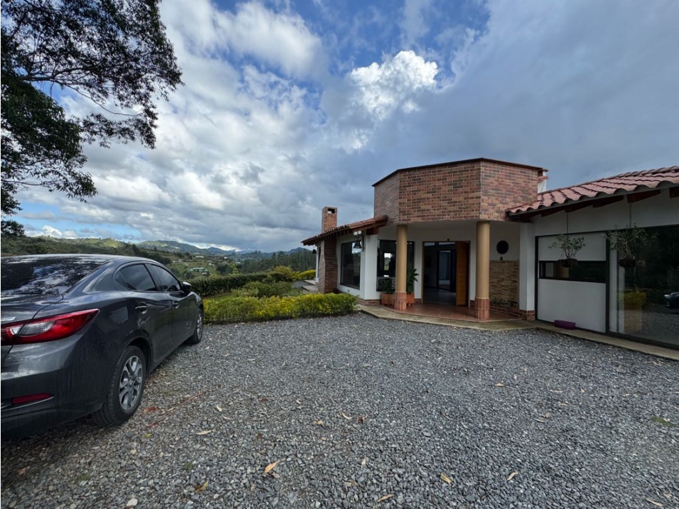 Se vende Casa Finca. El Retiro — foto 4