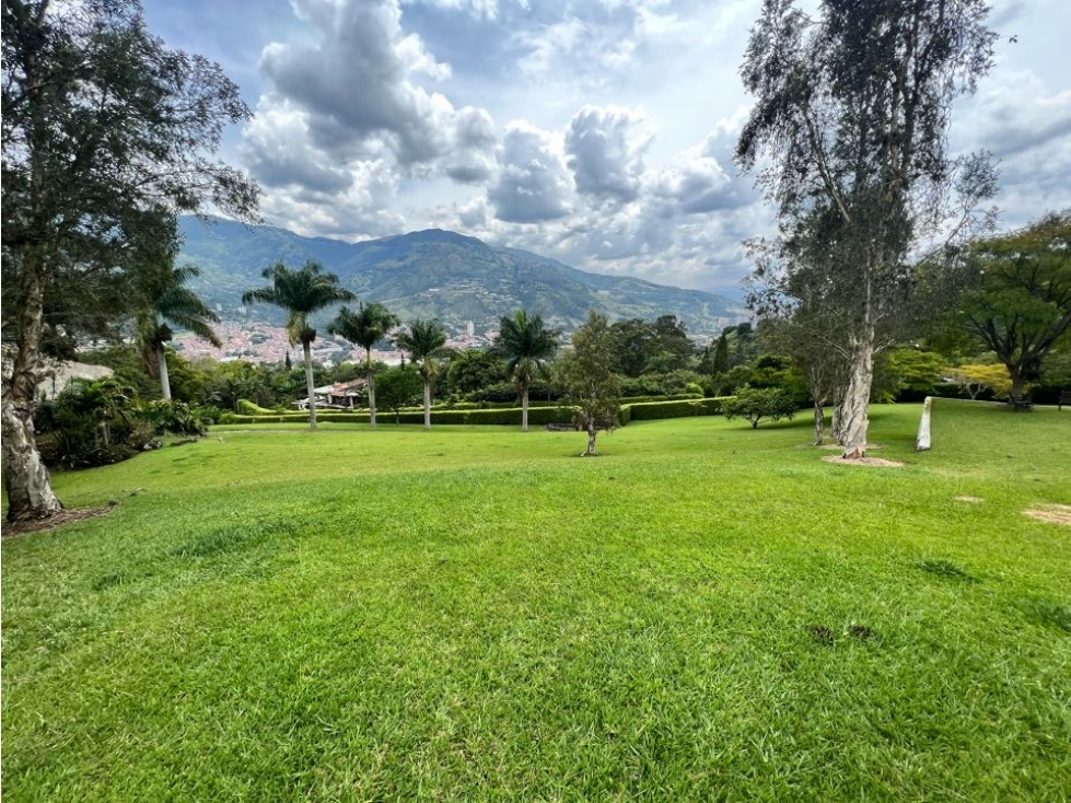 SE VENDE CASA FINCA EN COPACABANA EN UNIDAD CERRADA - 4