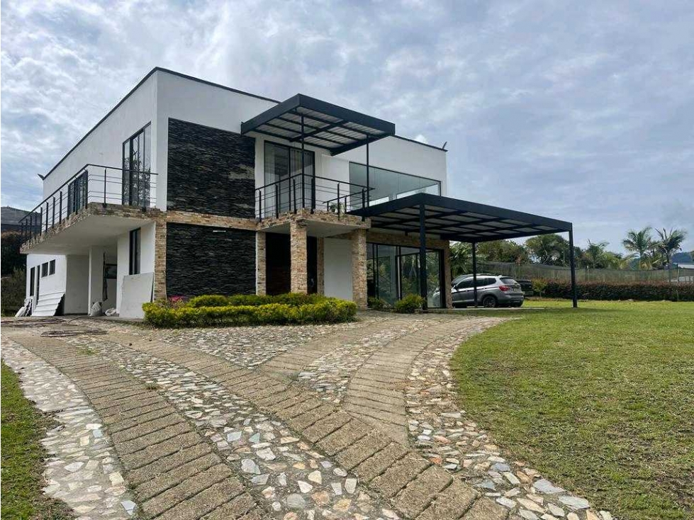 Se vende casa finca en el Carmen de viboral - 1