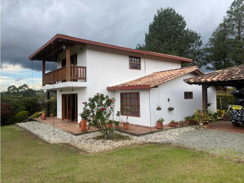 Se vende Casa Finca en Marinilla cerca a Rionegro -Carmen de Víboral e - 1