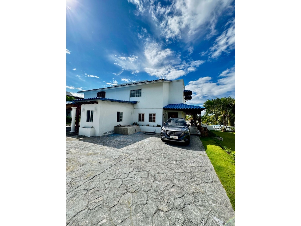 Se Vende Casa al Mar Playa Blanca Resort