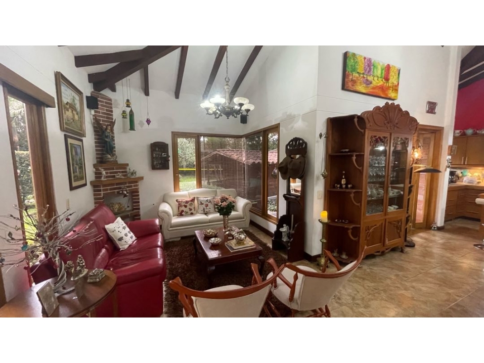 SE VENDE CASA INDEPENDIENTE MUY ACOGEDORA SECTOR CABECERAS — foto 3