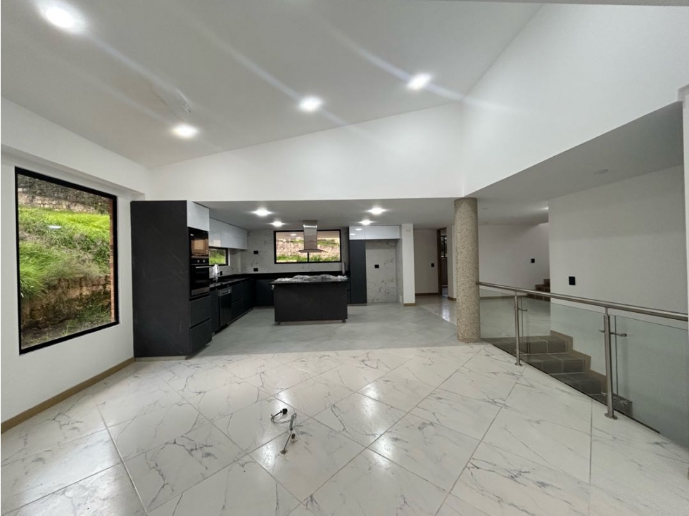 SE VENDE CASA LA CALERA URBANIZACION PRIVADA — foto 3
