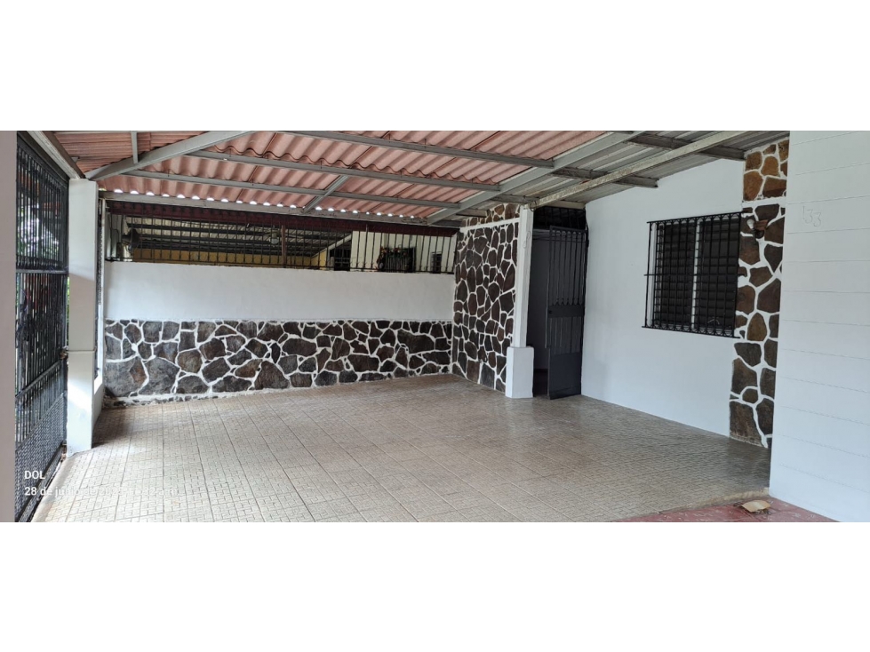 Se Vende Casa Amplia en La Floresta - Arraiján(LM) — foto 2