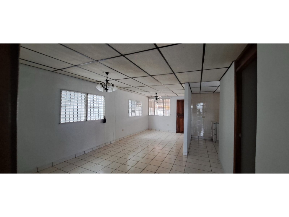 Se Vende Casa Amplia en La Floresta - Arraiján(LM) — foto 5