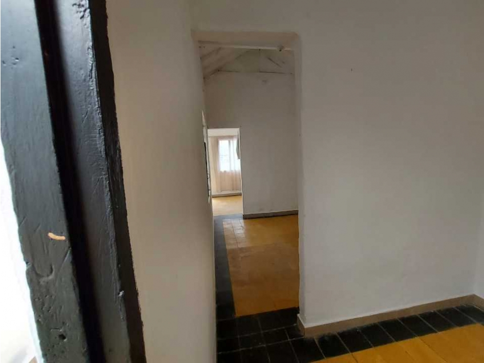 SE VENDE CASA LOTE GANGA CERCA Al PARQUE DE BELLO 320.MILLONES — foto 6