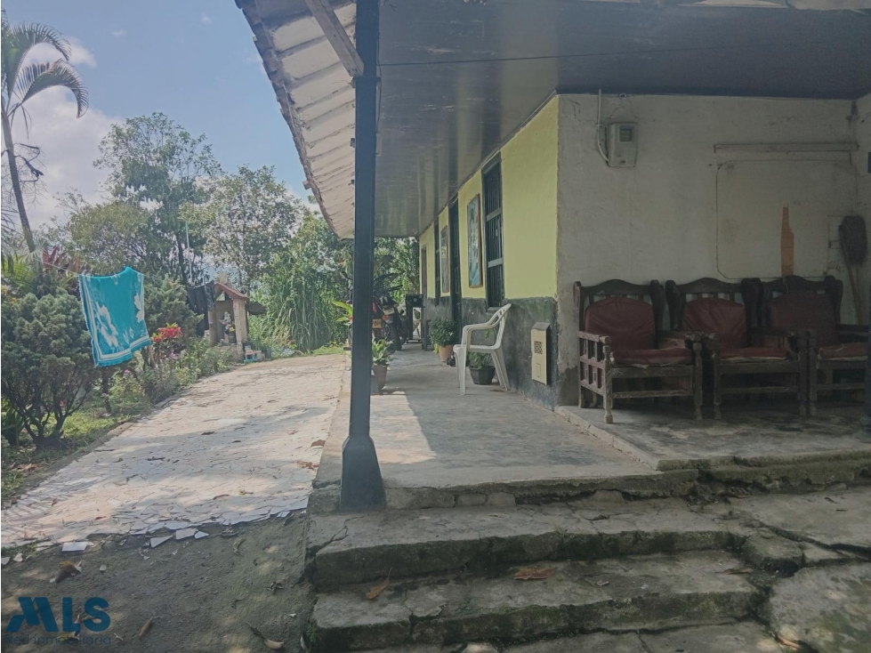 Se vende Casa Lote en Itagui - Excelente ubicacion(MLS#260160) — foto 3