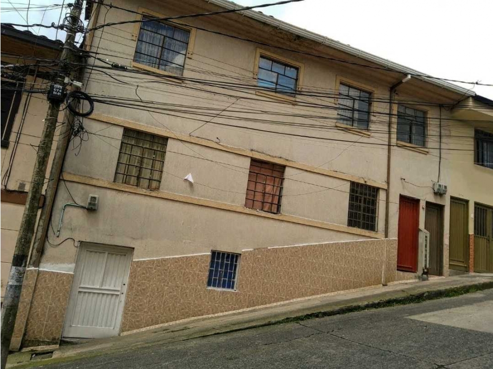 Se Vende Casa Lote en Las Américas Manizales