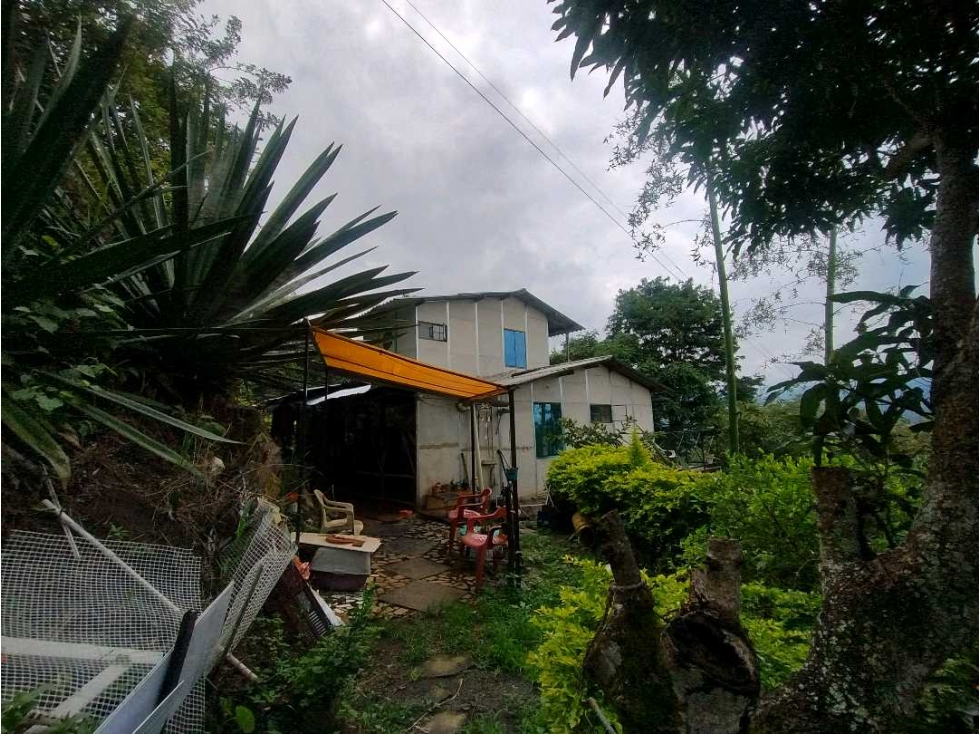Se Vende Casa lote en Tena - 3