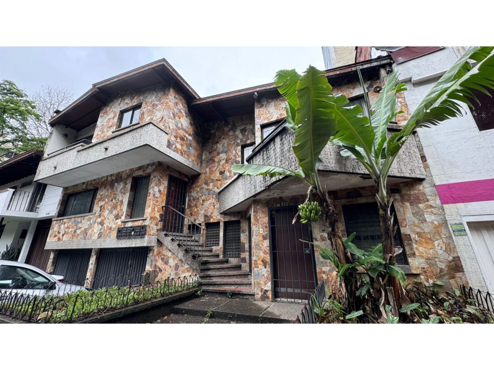 SE VENDE CASA LOTE.IDEAL PARA PROYECTOS DE EDIFICACIÓN