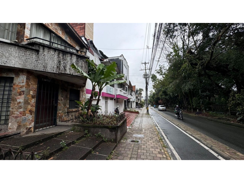 SE VENDE CASA LOTE.IDEAL PARA PROYECTOS DE EDIFICACIÓN — foto 3