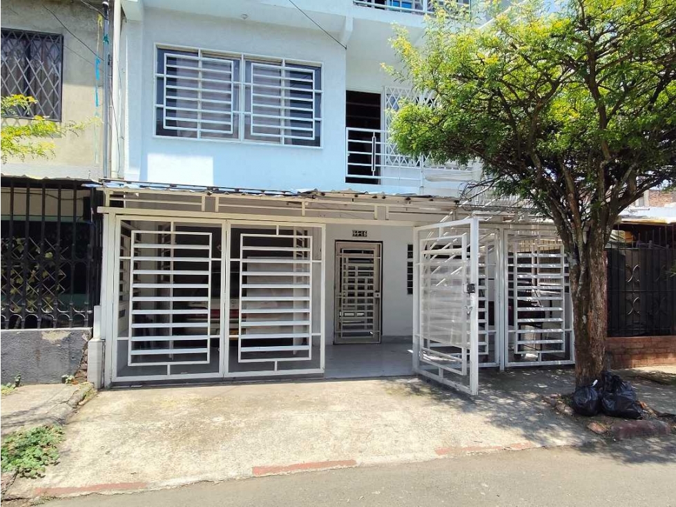 Se vende casa multif. 3 pisos Rep. israel — foto 4