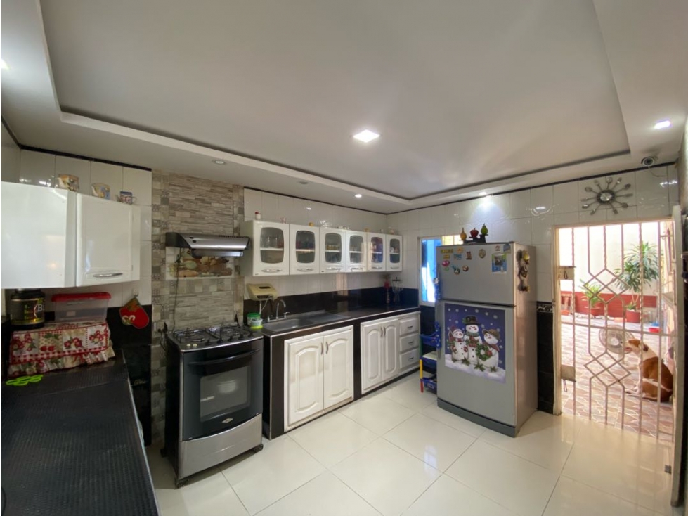 SE VENDE CASA MULTIFAMILIAR BARRIO SAN JOSÉ BARRANQUILLA — foto 2