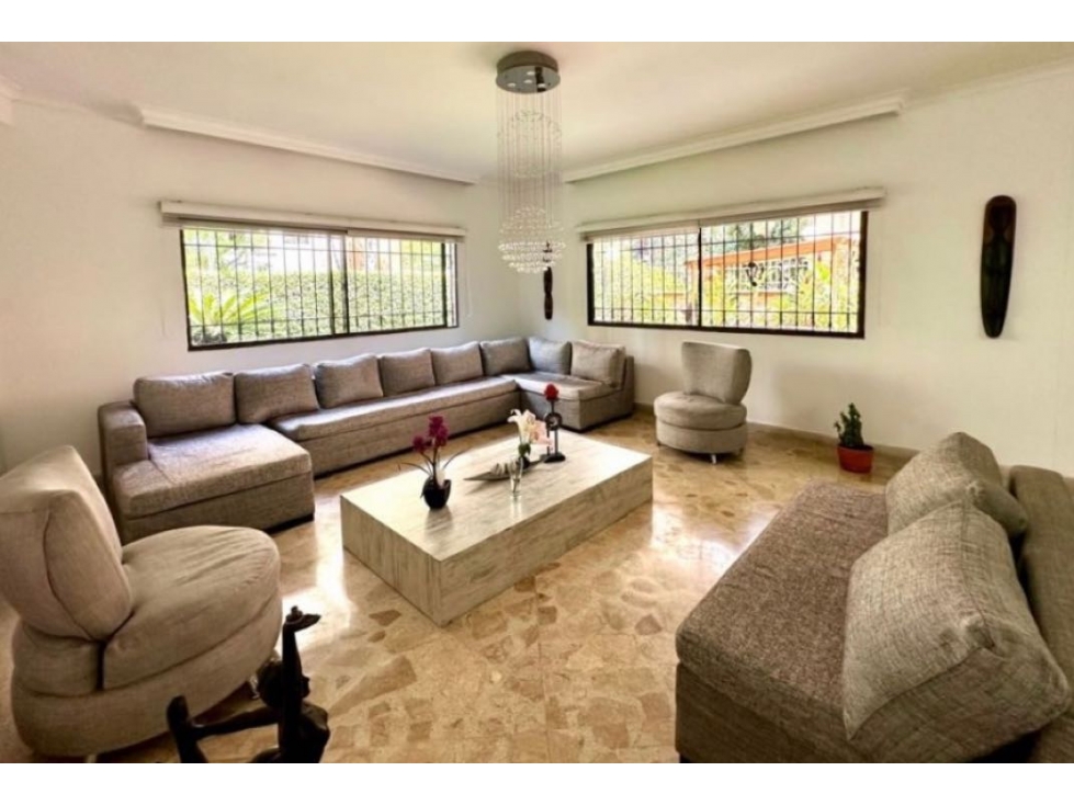 SE VENDE CASA MUY AMPLIA EN ENVIGADO. PARTE PLANA -SECTOR OTRAPARTE, — foto 2