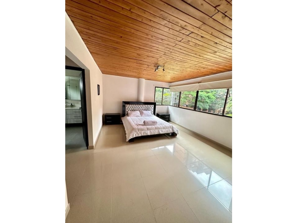 SE VENDE CASA MUY AMPLIA EN ENVIGADO. PARTE PLANA -SECTOR OTRAPARTE, — foto 6