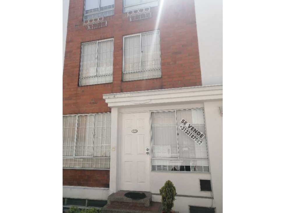 Se vende casa niza conjuto cerrado Bogotá Cundinamarca