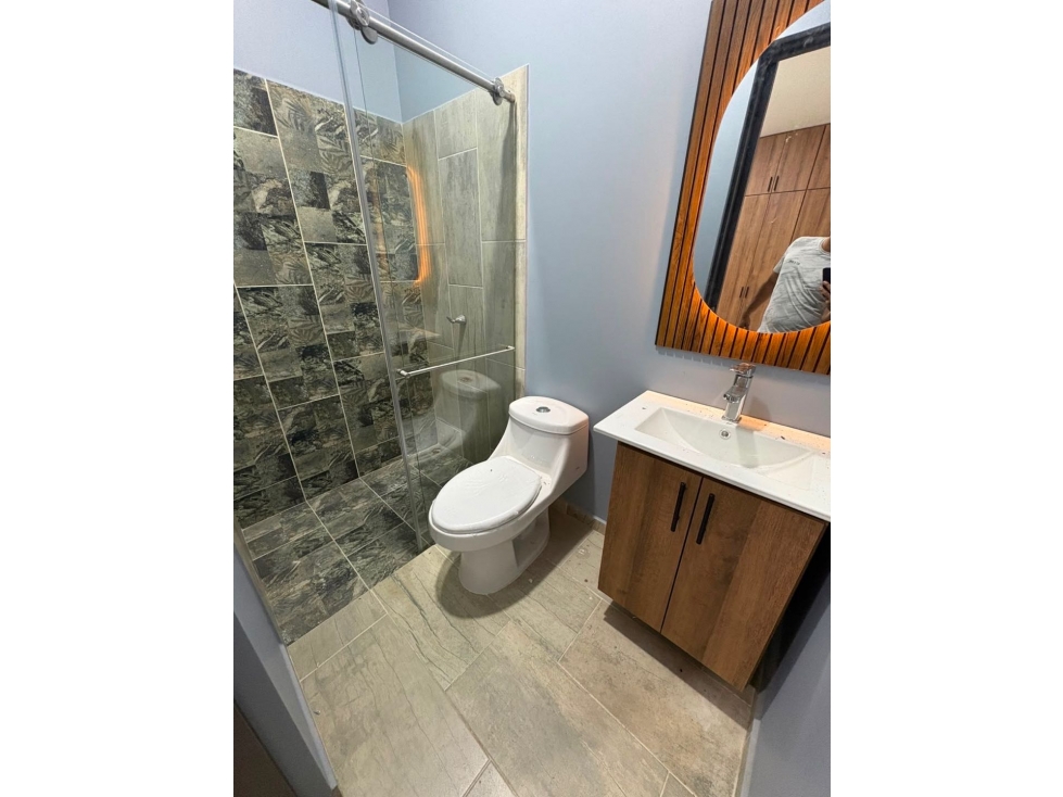 SE VENDE CASA NUEVA CON PLANCHA Y ESCALERA BARRIO OCOBOS, YOPAL — foto 3