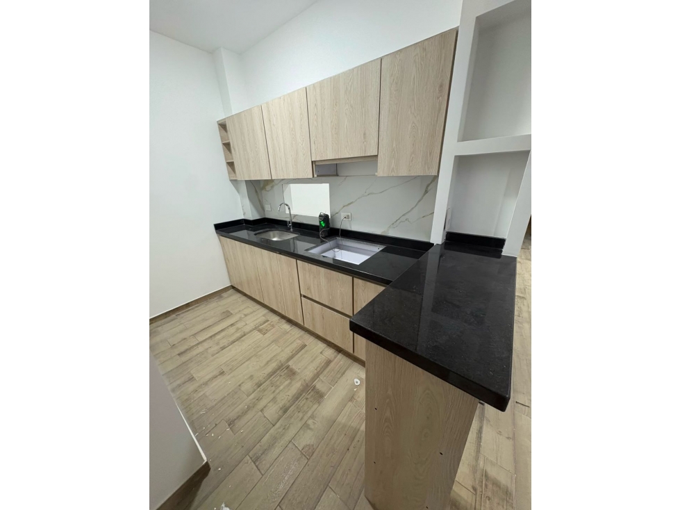 SE VENDE CASA NUEVA DE UN PISO CON PLACA BARRIO SANTA MARTA, YOPAL — foto 3