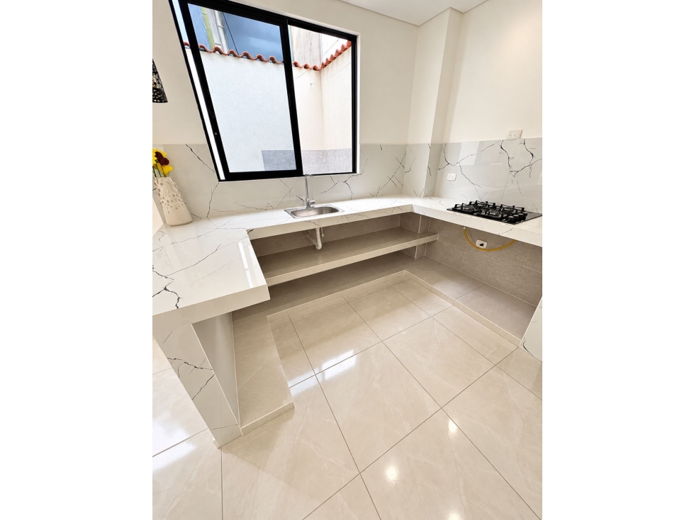 SE VENDE CASA NUEVA Y MODERNA BARRIO VILLA ROCÍO, YOPAL CASANARE — foto 3