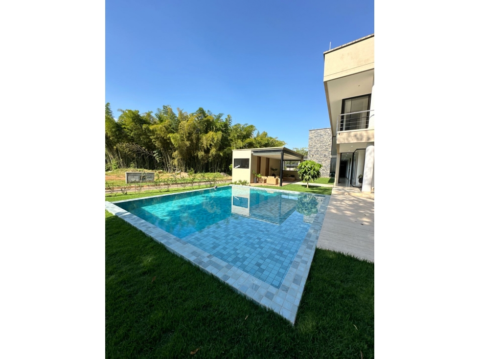 [VA] Se vende casa pance — foto 2