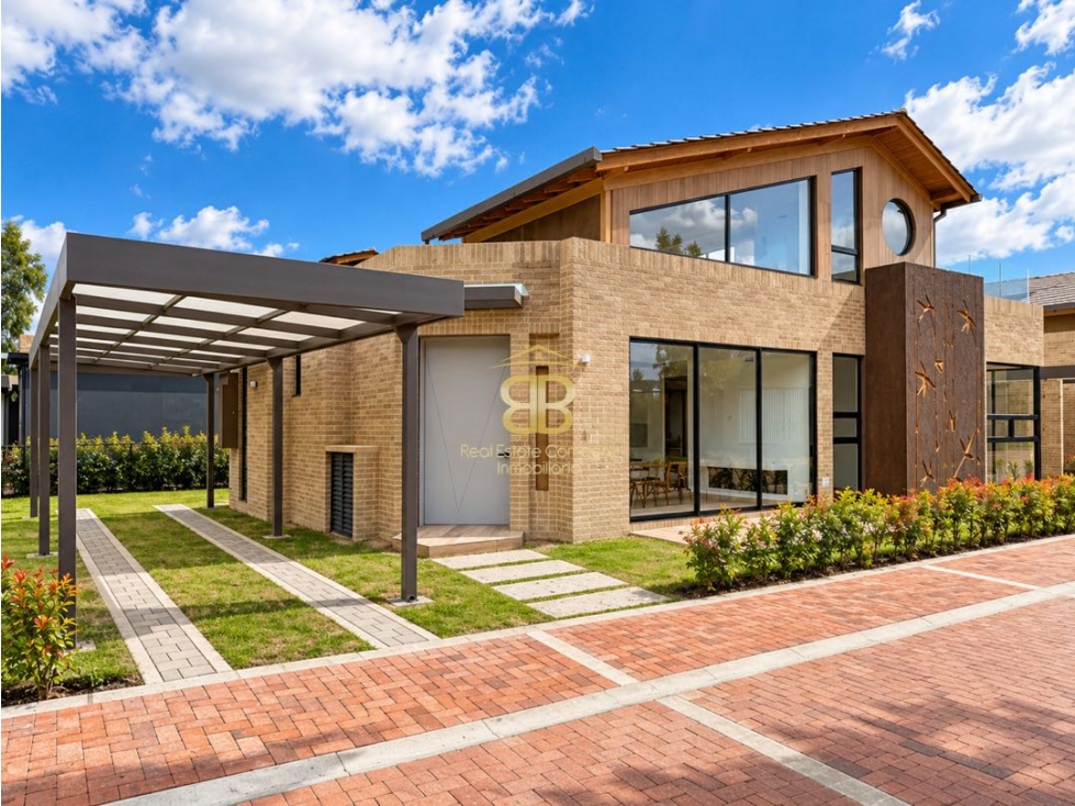 SE VENDE CASA PARA ESTRENAR EN CAJICA