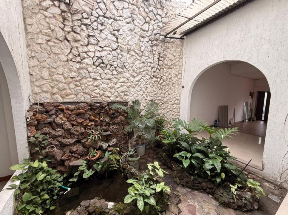 SE VENDE CASA PARA INVERSION BARRIO 3 DE JULIO