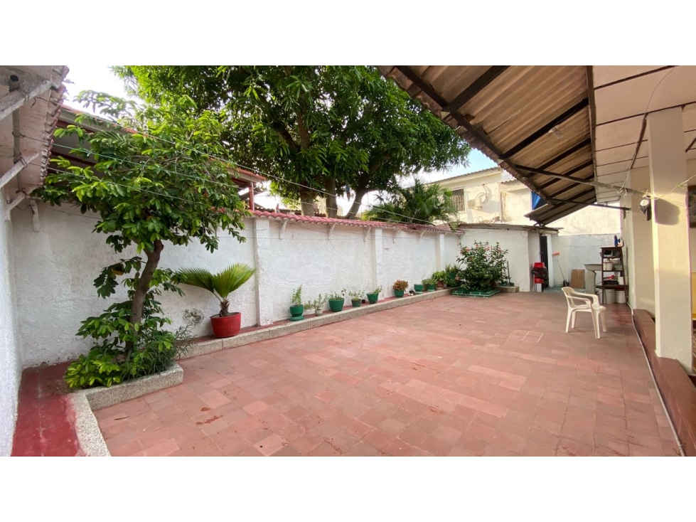 SE VENDE CASA PARA REMODELAR BARRIO RECREO (hay que hacer sucesión ) — foto 4