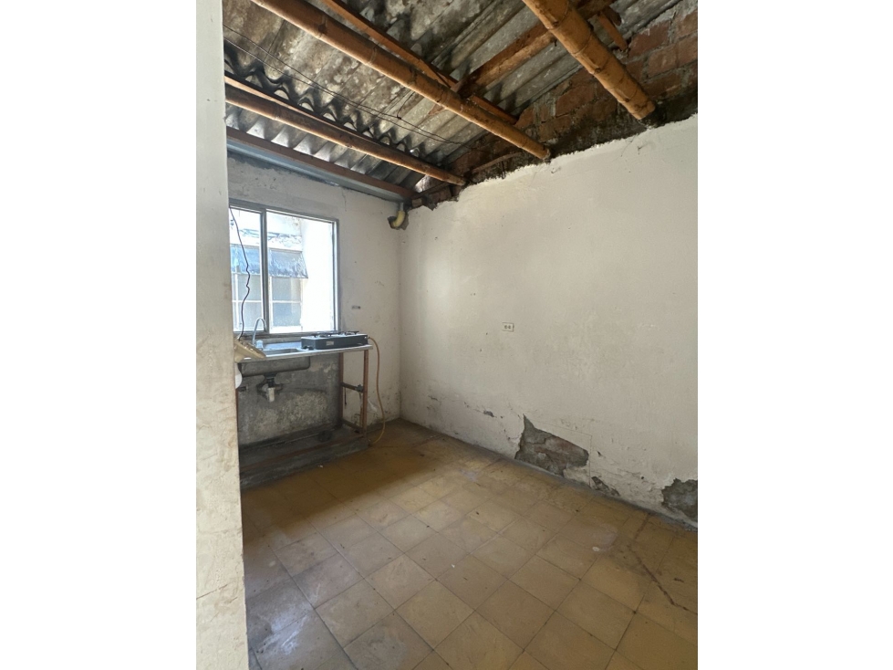 Se Vende Casa Para Remodelar y Una Gran Inversión en Dosquebradas - 5