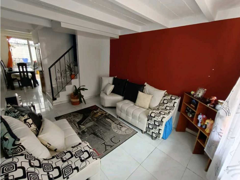 SE VENDE CASA EN PORTALES DE FUNZA - 3