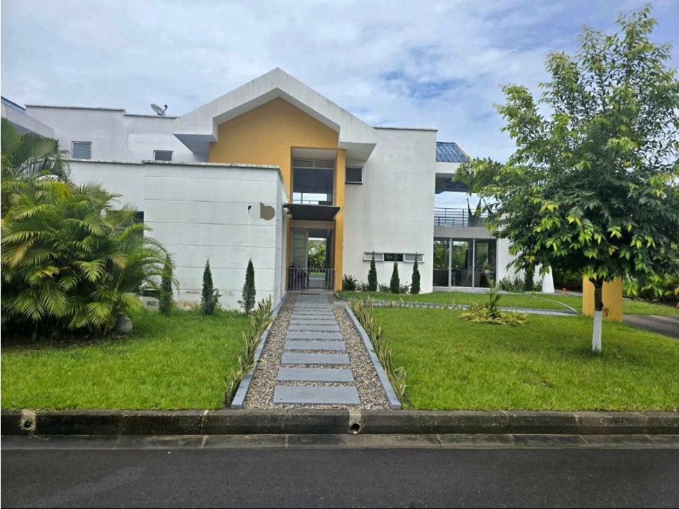 Se vende casa quinta en condominio palma real, conjunto arrayanes - 1