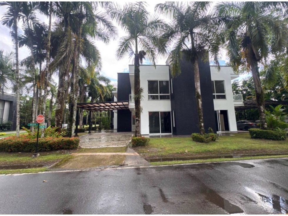 Se vende casa quinta en condominio la Florida Villavicencio - 2