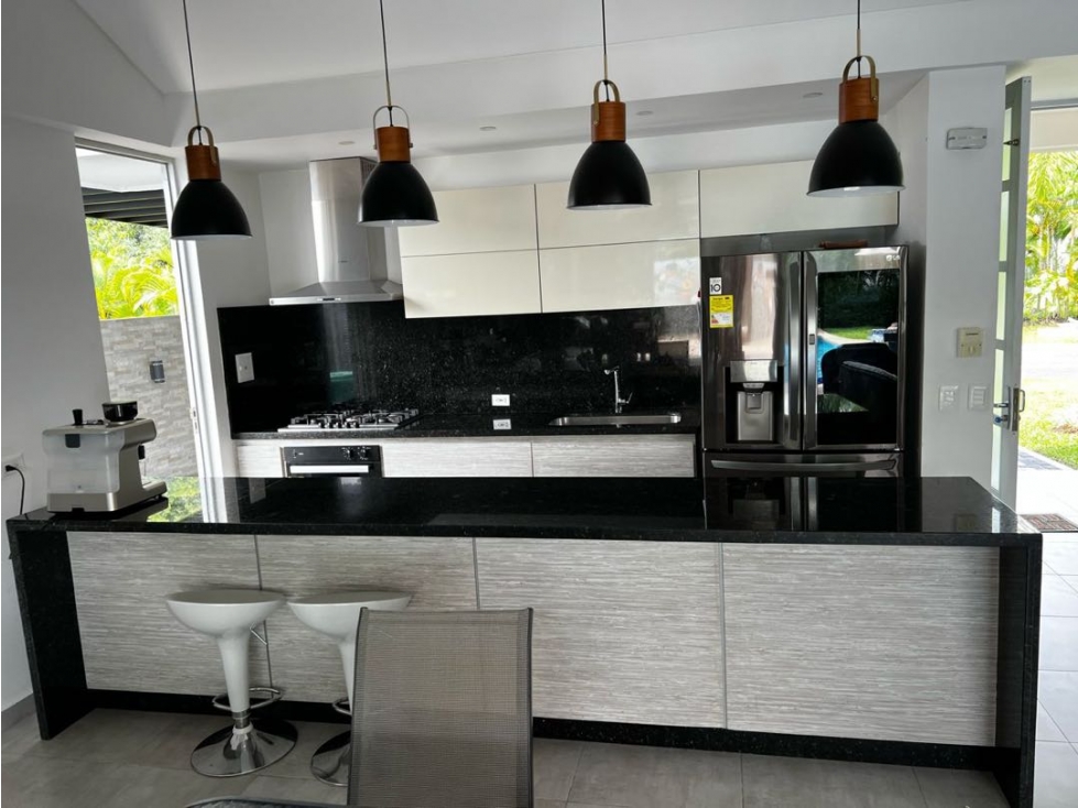Se vende casa quinta palma real Villavicencio - 3