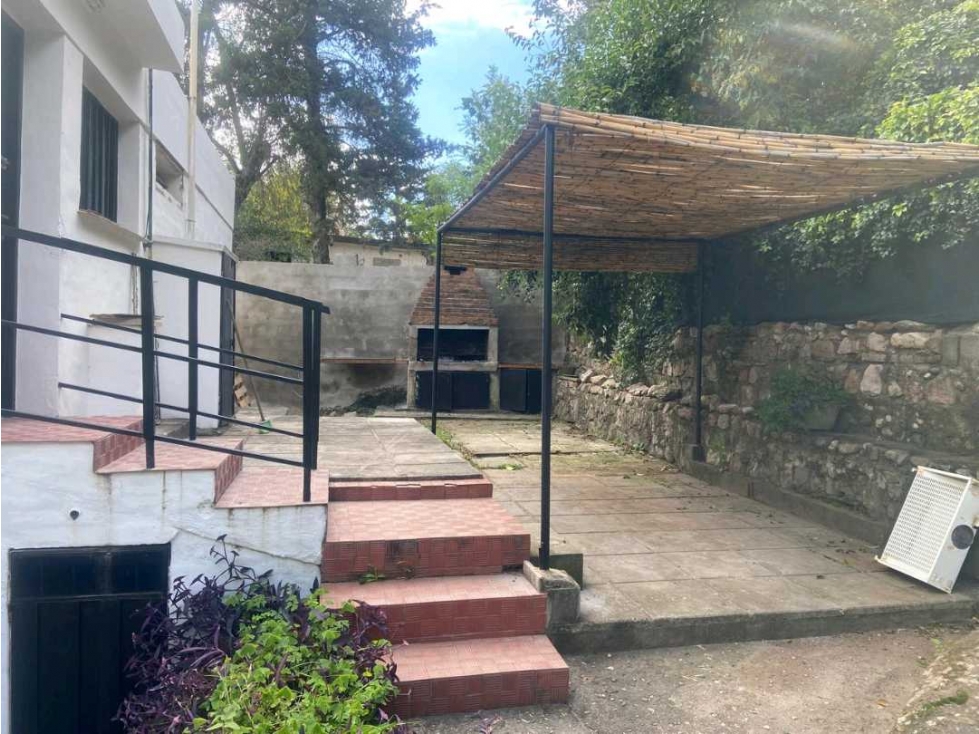 Se vende casa en villa del lago Carlos Paz - 3