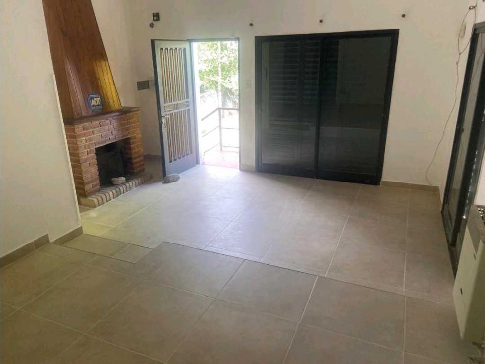 Se vende casa en villa del lago Carlos Paz - 6