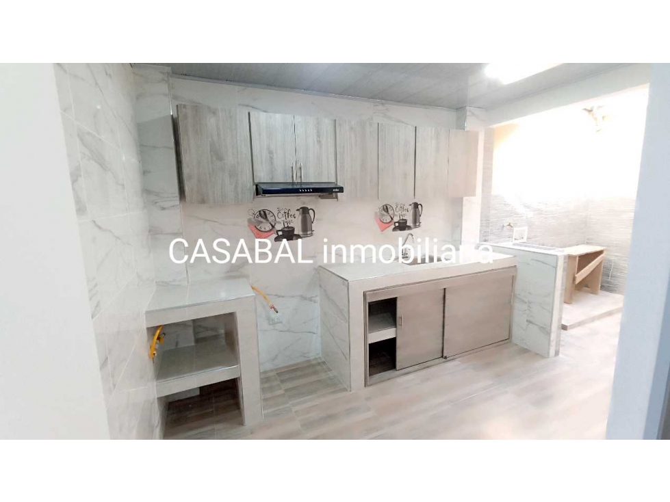 Se vende casa rentable chia cerca de piedra