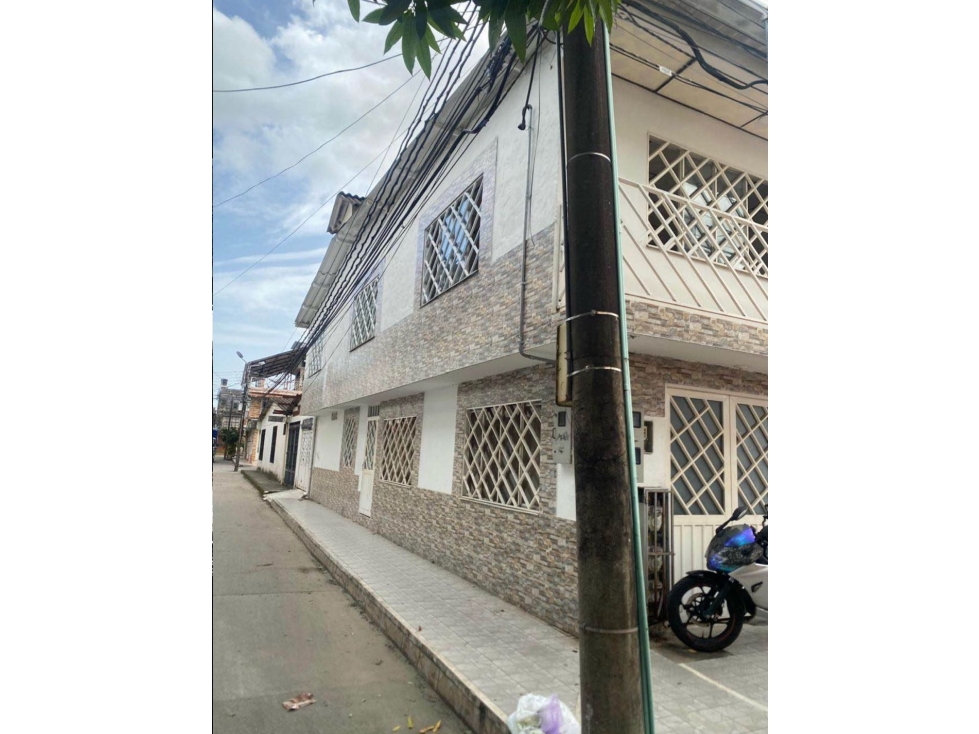 Se vende casa rentable en la Rochela — foto 2