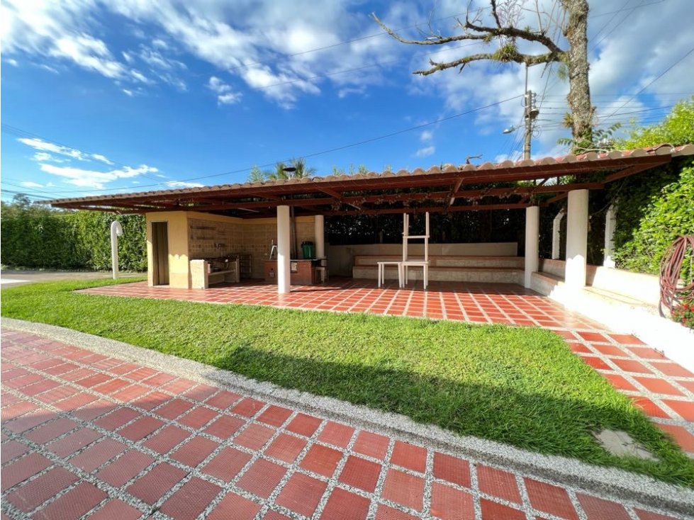 SE VENDE CASA CAMPESTRE . SECTOR AEROPUERTO EL EDEN — foto 5