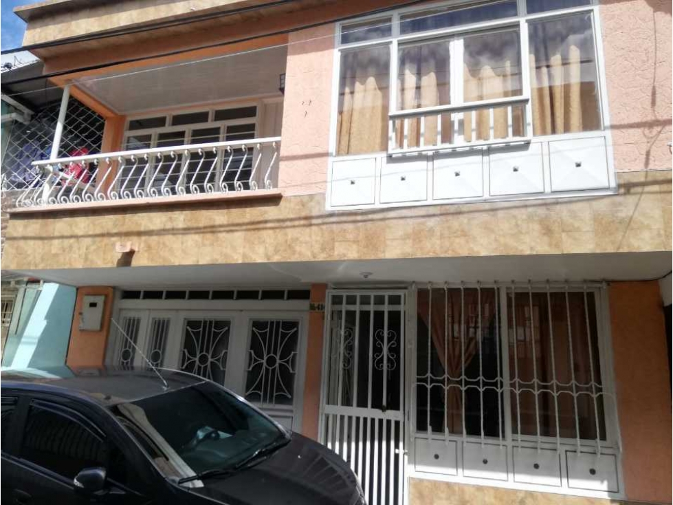 Se vende casa - sur de Armenia
