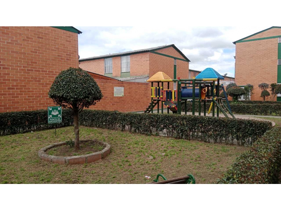 Se vende casa trebol manzana 9 - 2