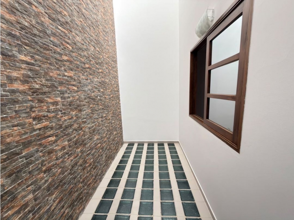 Se vende casa unifamiliar de 3 niveles en Ciudadela, Marinilla — foto 4