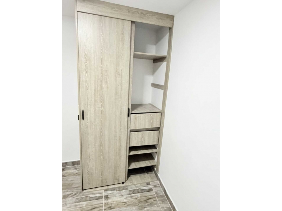 SE VENDE CASA UNIFAMILIAR EN BELÉN LAS VIOLETAS CON TERRAZA — foto 5