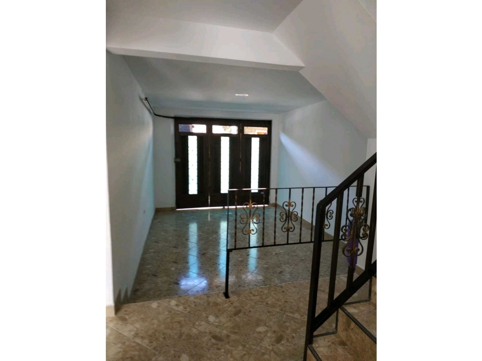 SE VENDE CASA UNIFAMILIAR EN SOPETRAN. — foto 2