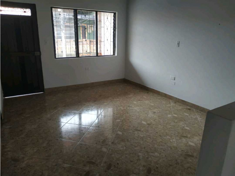 SE VENDE CASA UNIFAMILIAR EN SOPETRAN. — foto 4