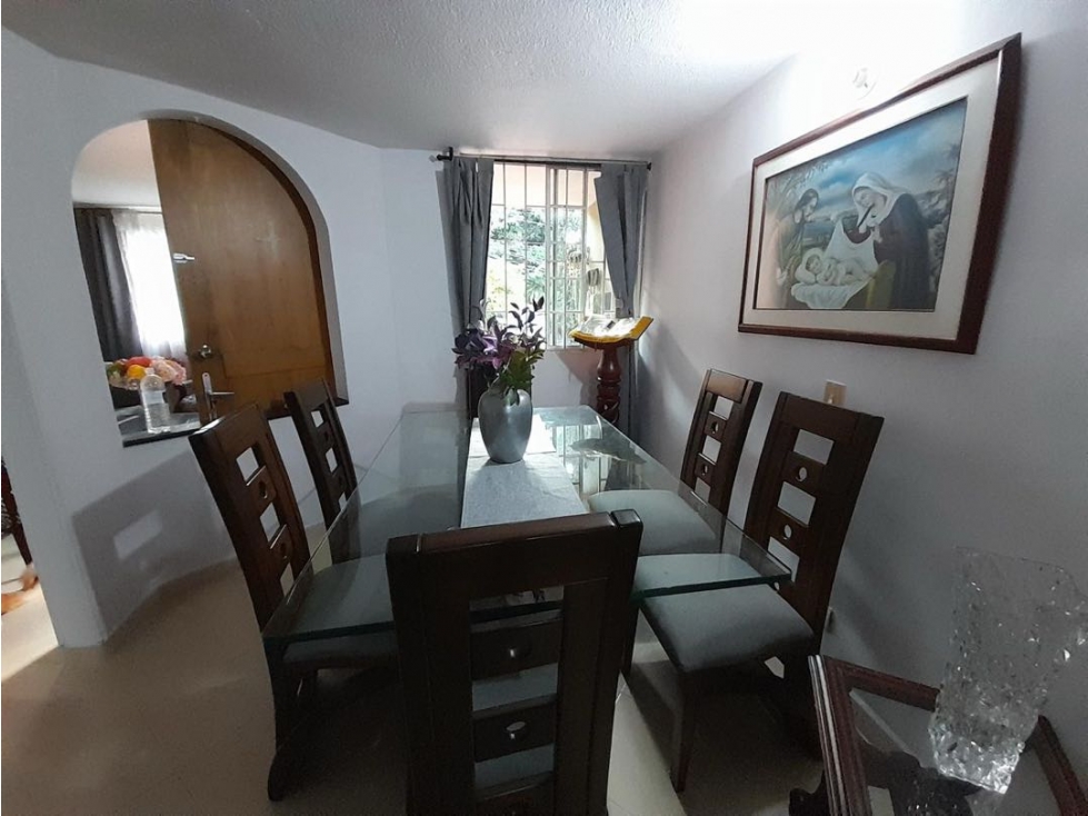 SE VENDE CASA UNIFAMILIAR EN UNIDAD CERRADA ENVIGADO CERCA A MAYORCA — foto 3