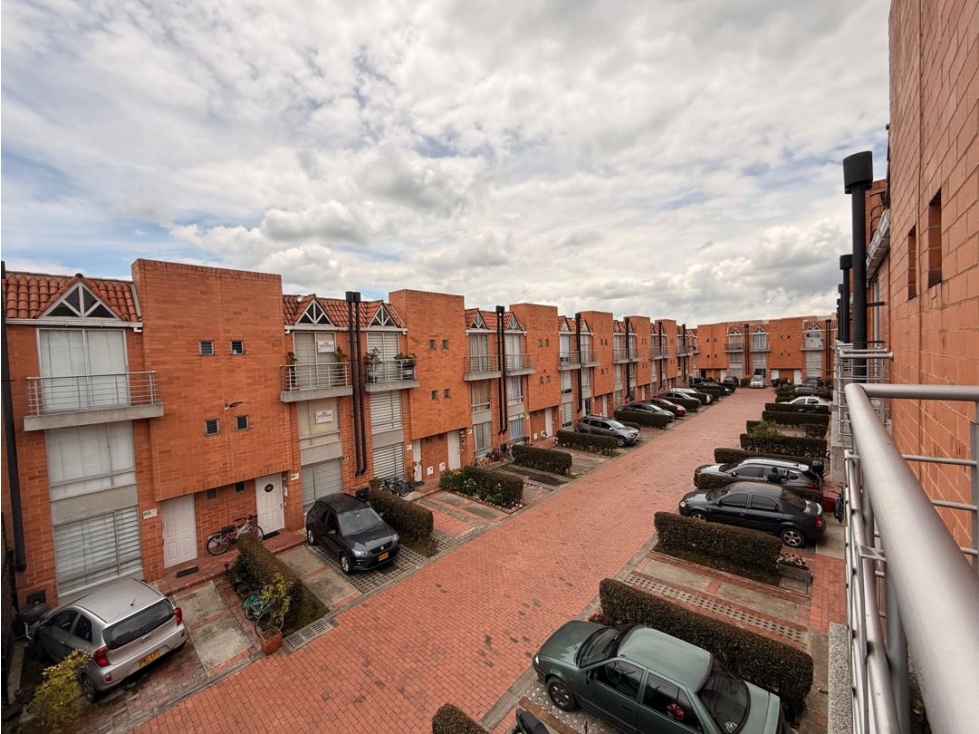 SE VENDE CASA VILLAS DEL TREBOL FUNZA - CODIGO 1358
