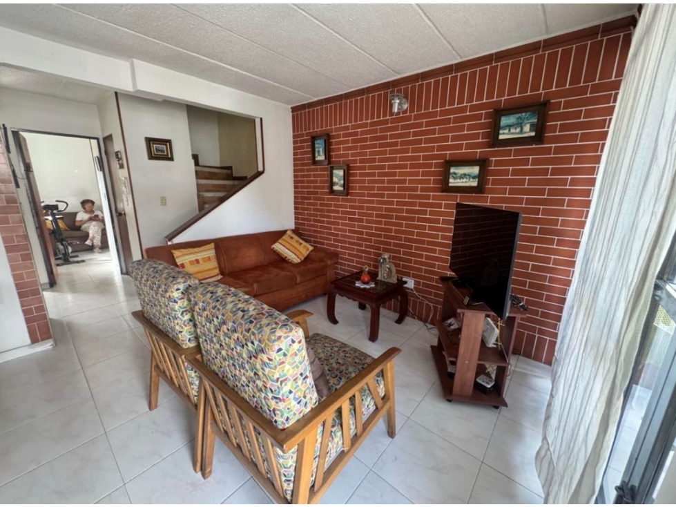 Se vende Casa Villavicencio conjunto Cerrocampestre — foto 2
