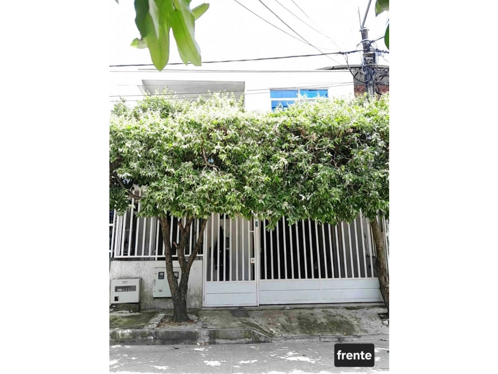 SE VENDE CASA YOPAL CON 2 APTOS INDEPENDIENTES - 1