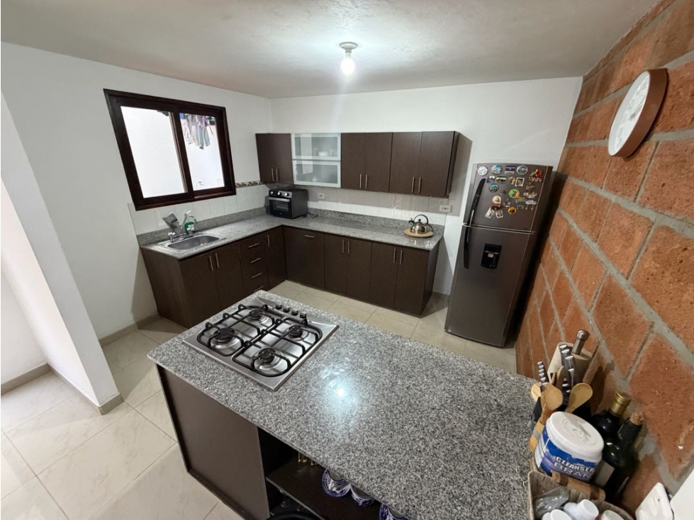 SE VENDE CASAS EN LA CEJA, BARRIO LA FLORESTA TRES NIVELES — foto 6