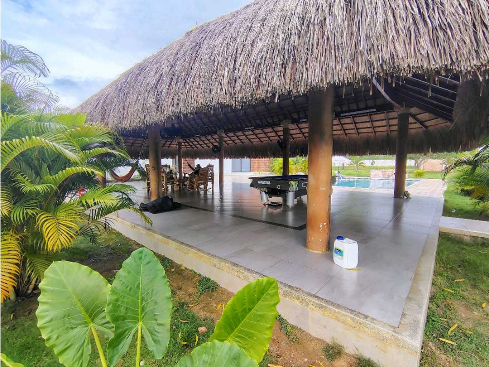 SE VENDE CASI FINCA UBICACIÓN ESTRATÉGICA — foto 5